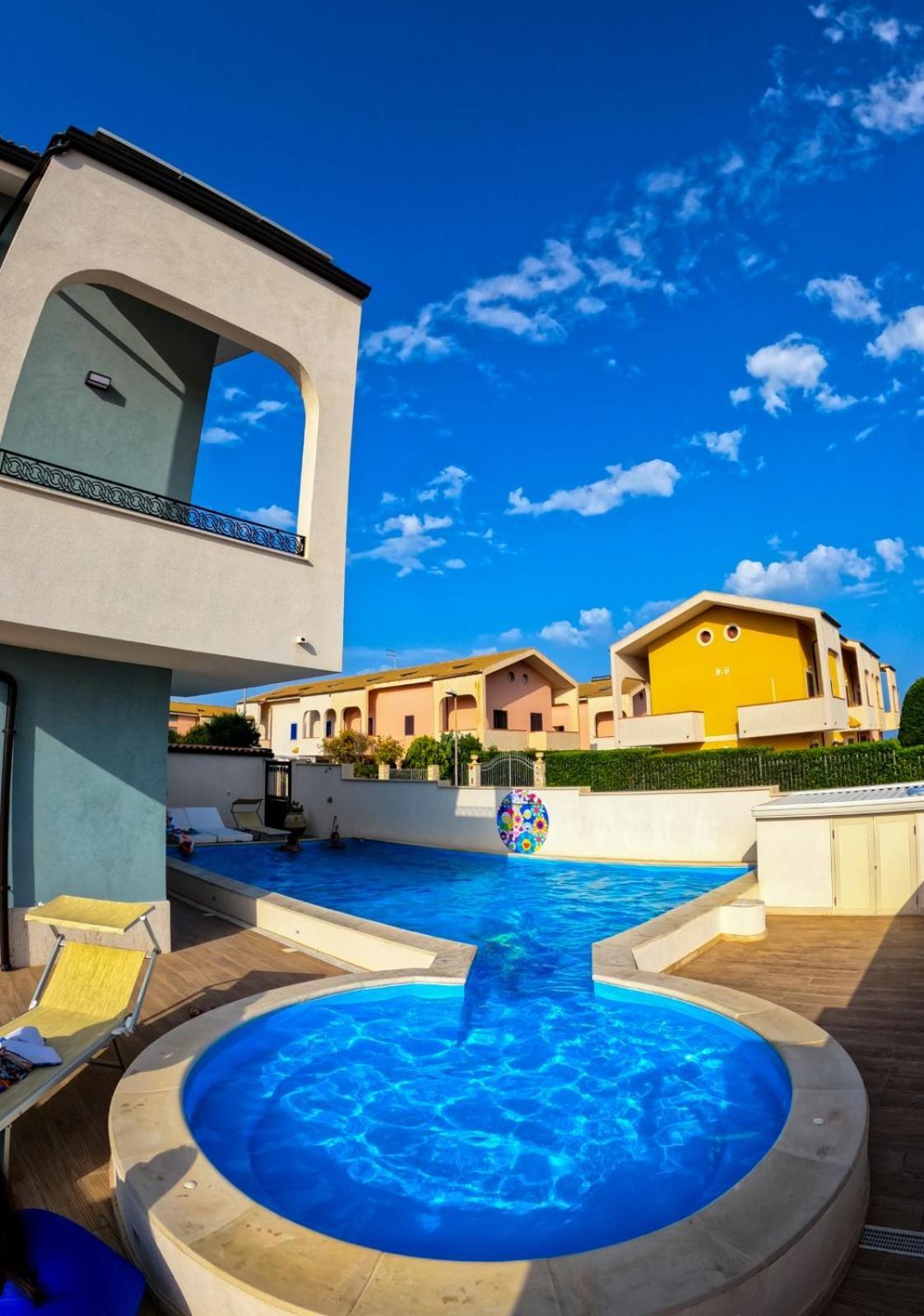 Casa P. Greco Hotel Portopalo Di Capo Passero Eksteriør billede